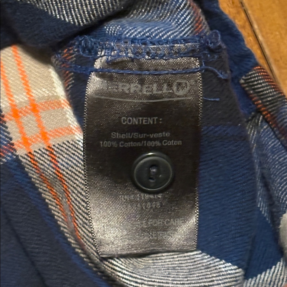 Merrell Navy Blue and Tan Plaid flannel Long-Sleeve Button-Down Shirt - Picture 8 of 9